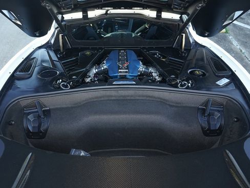 Used 2026 Chevrolet Corvette ZR1 w/ ZR1 Carbon Fiber Aero Package image 34