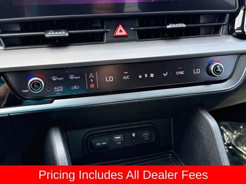 Certified 2023 Kia Sportage EX FWD image 15