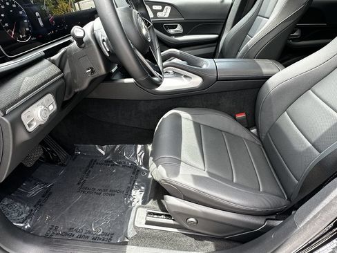 Certified 2025 Mercedes-Benz GLE 350 4MATIC image 10