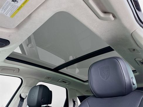 Used 2026 Porsche Cayenne Turbo image 23