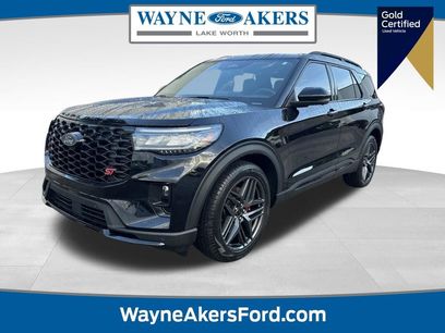Used 2025 Ford Explorer ST