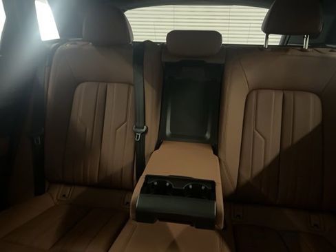 Used 2021 Audi e-tron Premium Plus w/ Premium Plus Package image 14