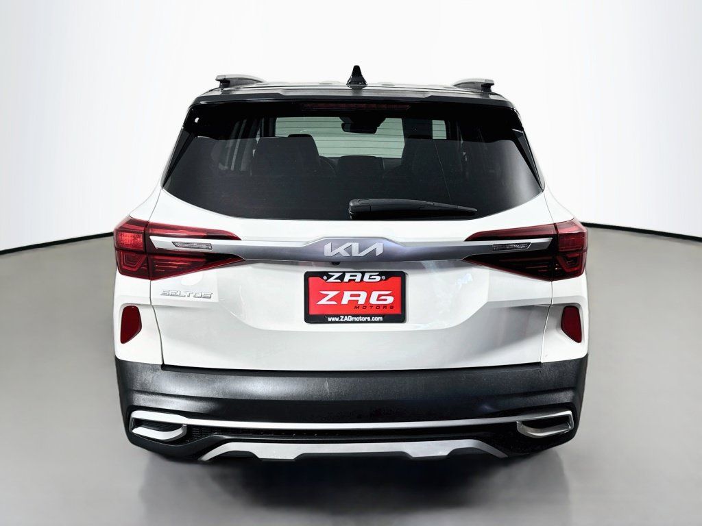 Used 2022 Kia Seltos S FWD image 3