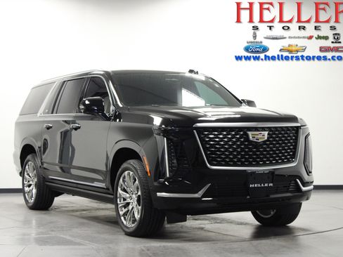 Used 2025 Cadillac Escalade ESV Premium Luxury w/ Touring Package AWD/4WD image 1