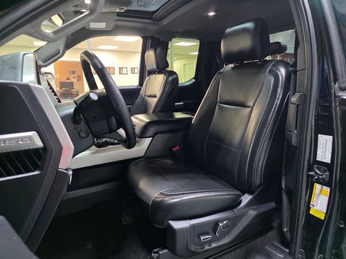 Used 2016 Ford F150 Lariat w/ Equipment Group 502A Luxury image 15