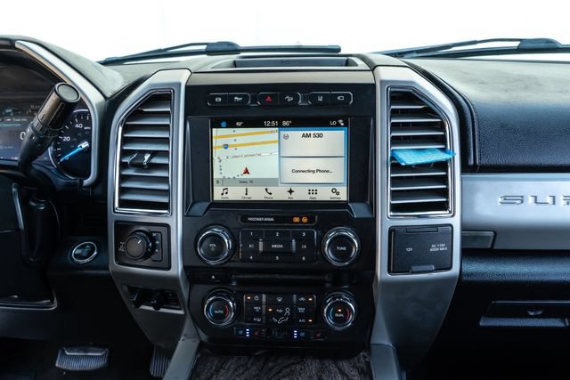 Used 2017 Ford F250 Lariat w/ Lariat Ultimate Package AWD/4WD image 31