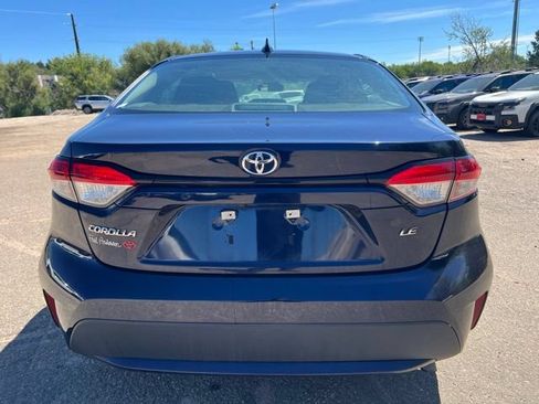 Used 2022 Toyota Corolla LE FWD image 4
