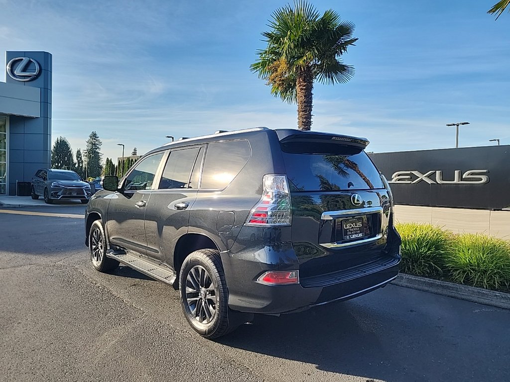 Certified 2023 Lexus GX 460 Premium w/ Premium Package AWD/4WD image 3