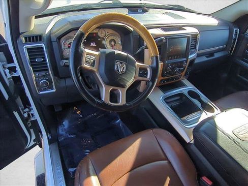 Used 2016 RAM 3500 Laramie Longhorn image 10