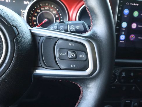 Used 2021 Jeep Wrangler Unlimited Rubicon AWD/4WD image 41