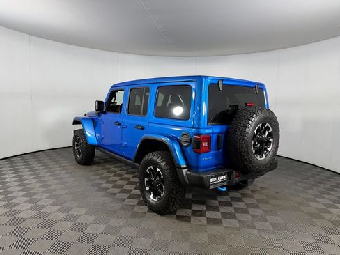 Used 2024 Jeep Wrangler Unlimited Rubicon 4xe AWD/4WD image 9