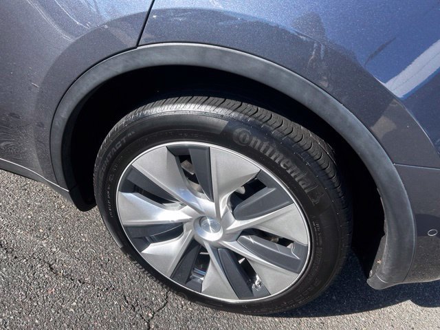 Used 2022 Tesla Model Y Long Range AWD/4WD image 7