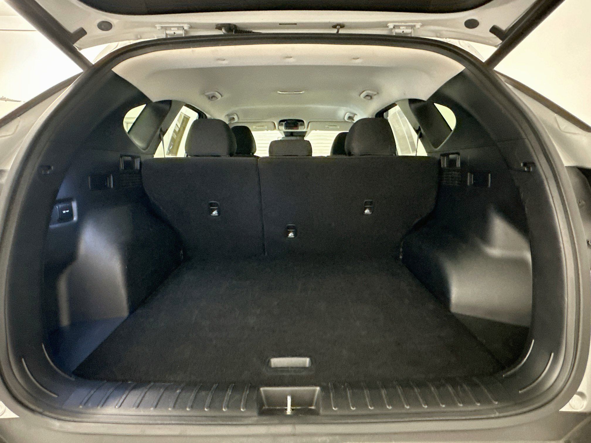 Used 2025 Hyundai Tucson SEL AWD/4WD image 30