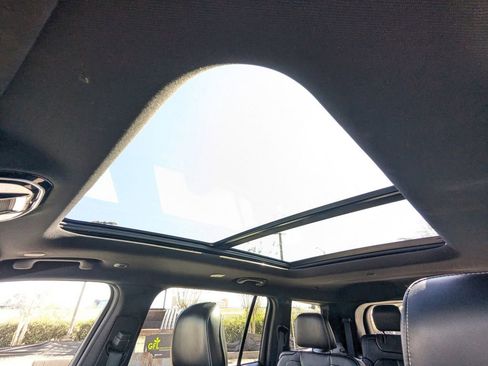 Used 2023 Jeep Grand Cherokee L Overland image 23