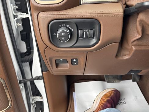 Used 2020 RAM 1500 Limited AWD/4WD image 19