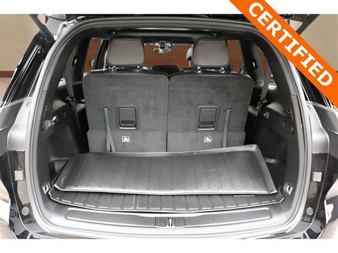 Used 2025 Jeep Grand Cherokee L Altitude image 17