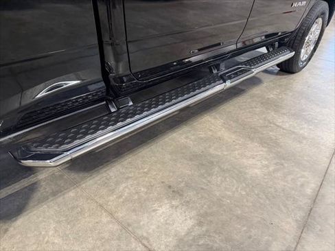 Certified 2026 RAM 2500 Big Horn AWD/4WD image 4