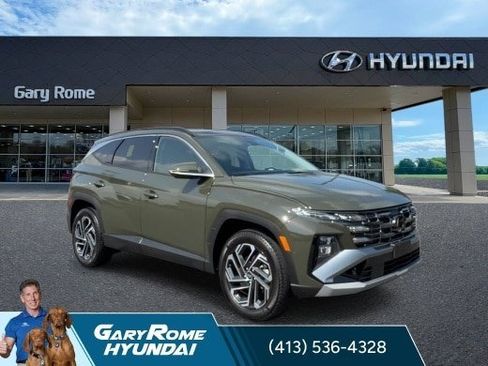Used 2025 Hyundai Tucson Limited AWD/4WD image 2
