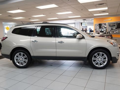 Used 2013 Chevrolet Traverse LT w/ All-Star Edition image 14