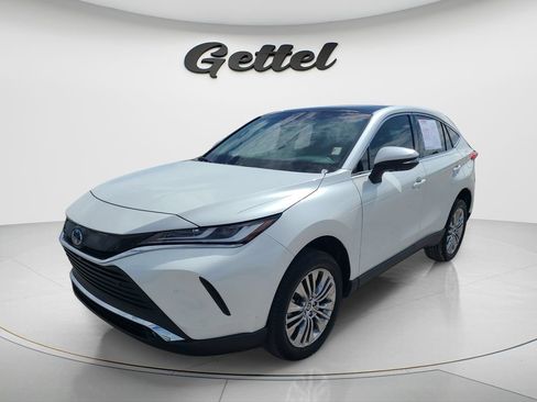 Certified 2024 Toyota Venza Limited AWD/4WD image 1
