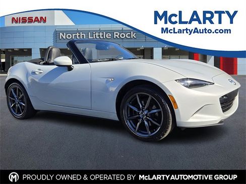 Used 2016 MAZDA MX-5 Miata Grand Touring image 1