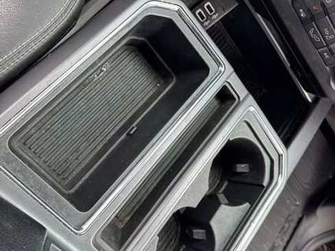 Used 2019 Ford F150 XLT w/ Equipment Group 302A Luxury image 31