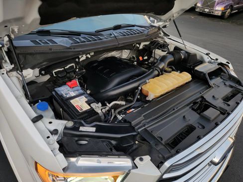 Used 2016 Ford F150 Limited w/ Trailer Tow Package image 25