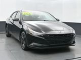 Used 2021 Hyundai Elantra SEL image 2
