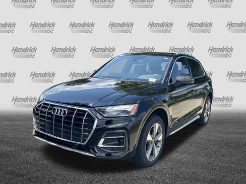 Used 2023 Audi Q5 2.0T Premium w/ Convenience Package AWD/4WD image 6