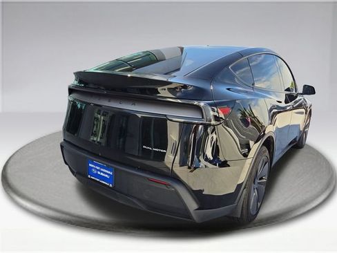 Used 2026 Tesla Model Y Long Range AWD/4WD image 12