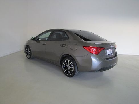 Used 2017 Toyota Corolla XSE image 24
