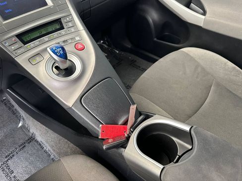 Used 2013 Toyota Prius Two w/ Preferred Accessory Pkg FWD image 44