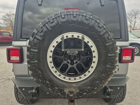 Used 2021 Jeep Wrangler Unlimited Sport image 24