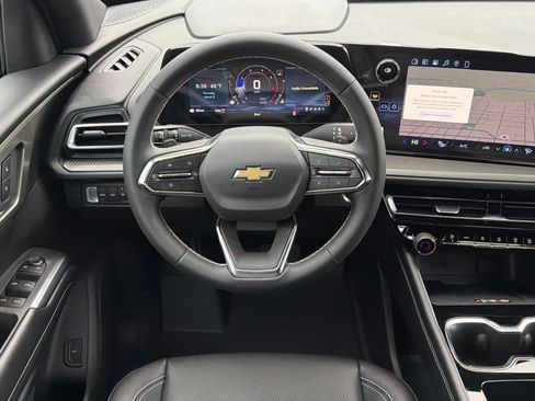 New 2026 Chevrolet Traverse LT w/ LPO, Floor Liner Package image 11