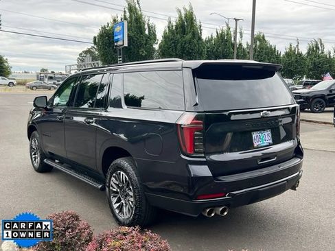 Used 2025 Chevrolet Suburban Z71 AWD/4WD image 5