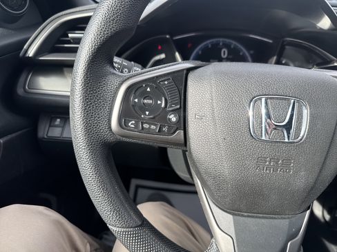 Used 2018 Honda Civic EX image 21