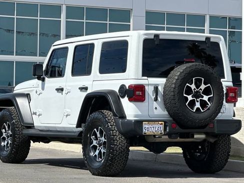 Certified 2018 Jeep Wrangler Unlimited Sport S image 9