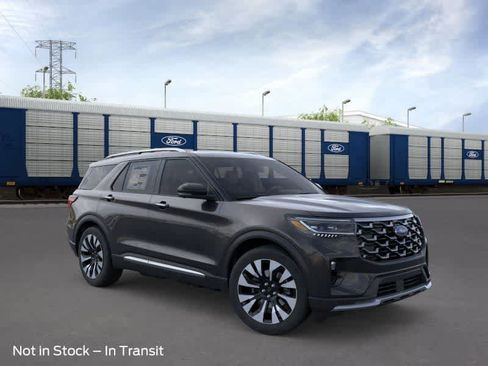 New 2026 Ford Explorer Platinum image 7