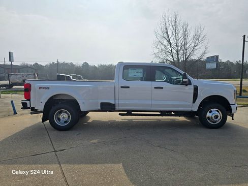 New 2026 Ford F350 XL w/ STX Appearance Package AWD/4WD image 6