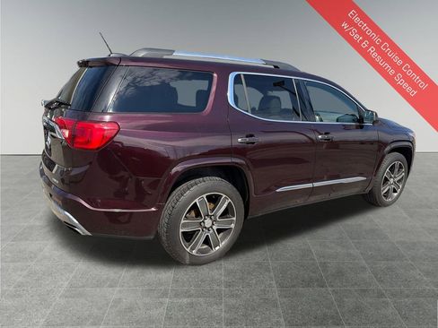 Used 2017 GMC Acadia Denali w/ Technology Package AWD/4WD image 6