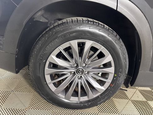 Used 2025 MAZDA CX-90 3.3 Turbo w/ Preferred Package AWD/4WD image 34