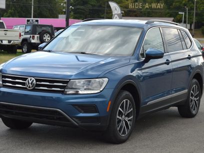 Used 2018 Volkswagen Tiguan SE