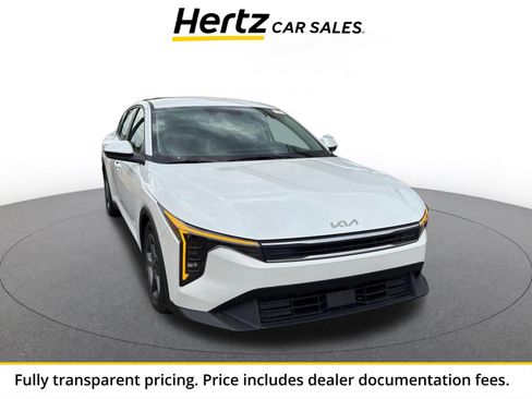 Used 2025 Kia K4 FWD image 1