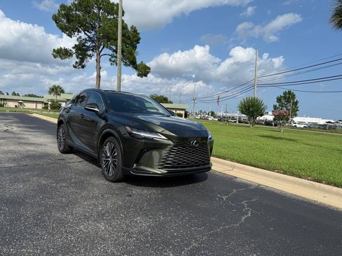 Used 2025 Lexus RX 350 AWD image 4