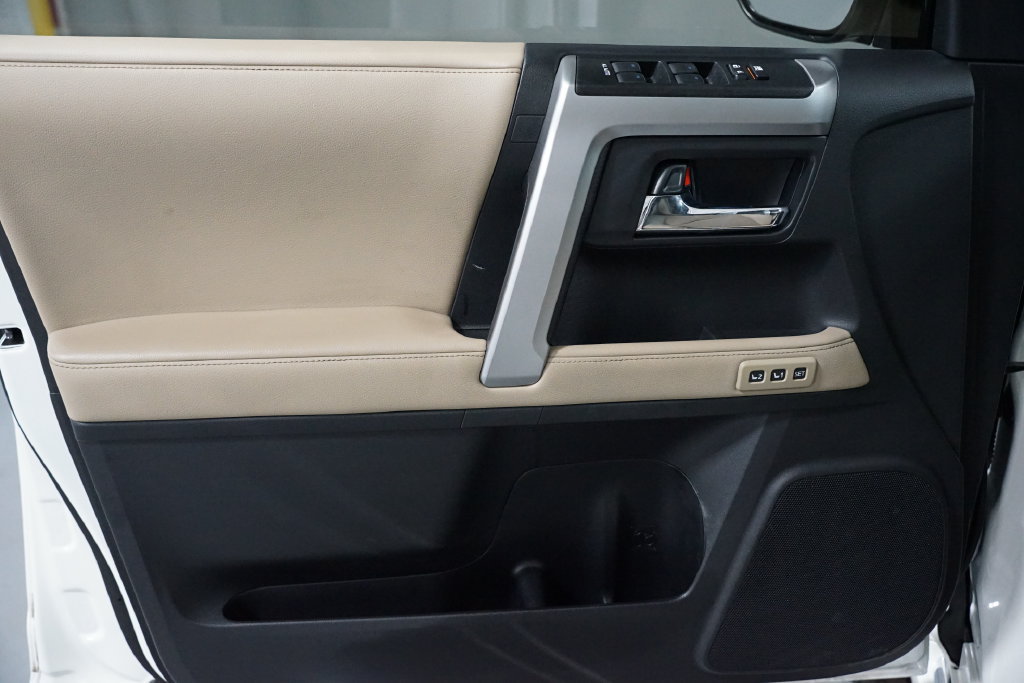 Certified 2023 Toyota 4Runner Limited AWD/4WD image 32