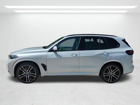 New 2026 BMW X5 xDrive40i w/ M Sport Package AWD/4WD image 7