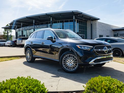 New 2026 Mercedes-Benz GLC 300 4MATIC image 1