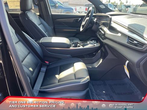 New 2026 Buick Enclave Avenir w/ Super Cruise Package image 19