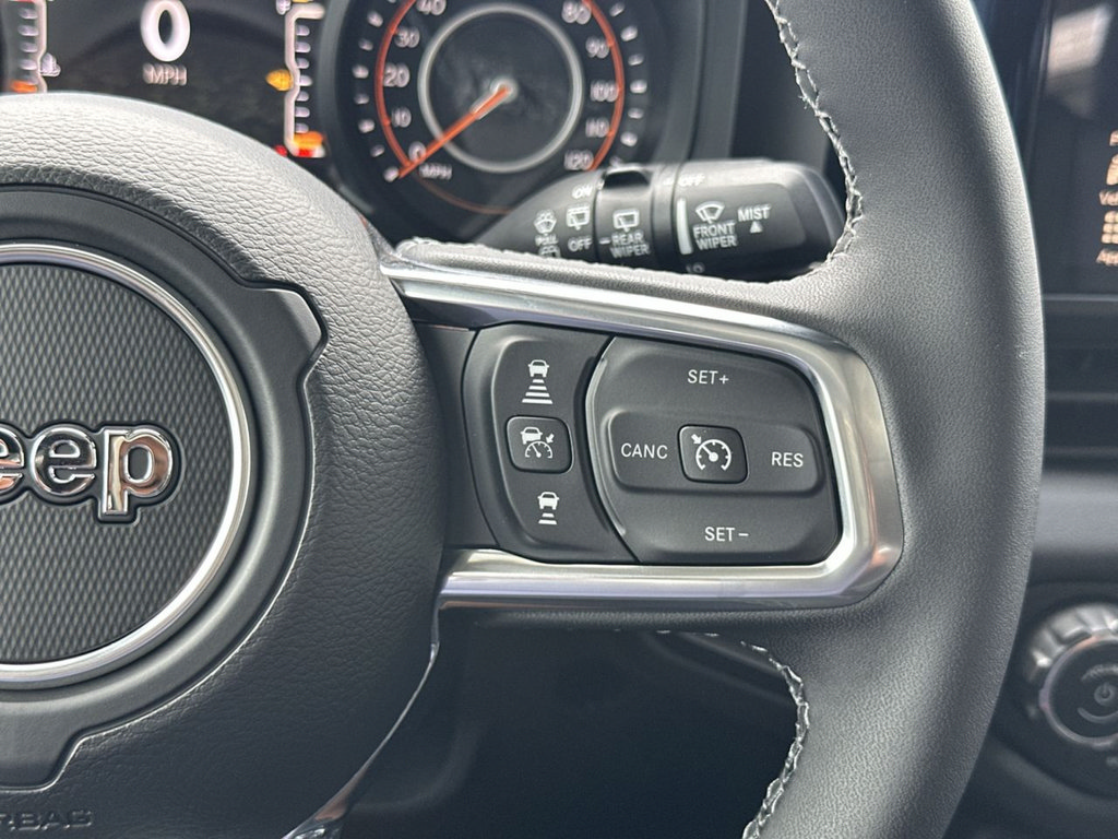 New 2026 Jeep Wrangler Unlimited Sahara AWD/4WD image 35
