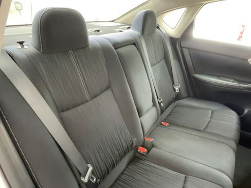 Used 2016 Nissan Sentra SV image 29